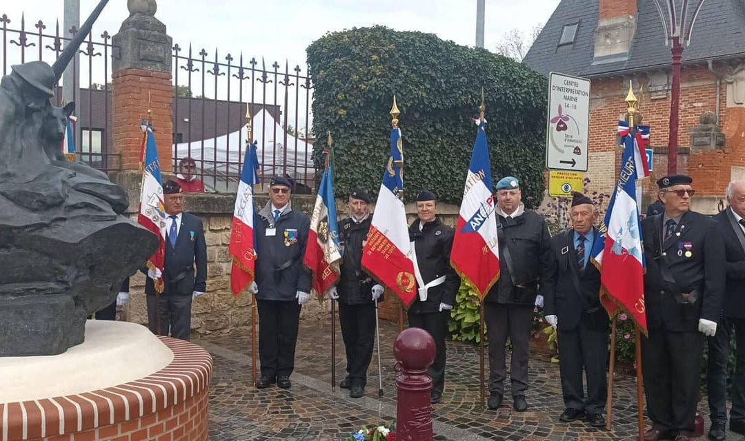 A Suippes, dans la Marne, inauguration du premier mémorial en France dédié aux « chiens héros »