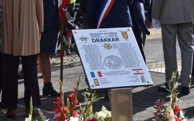 Dévoilement d’une plaque à Issoire en hommage au Drakkar
