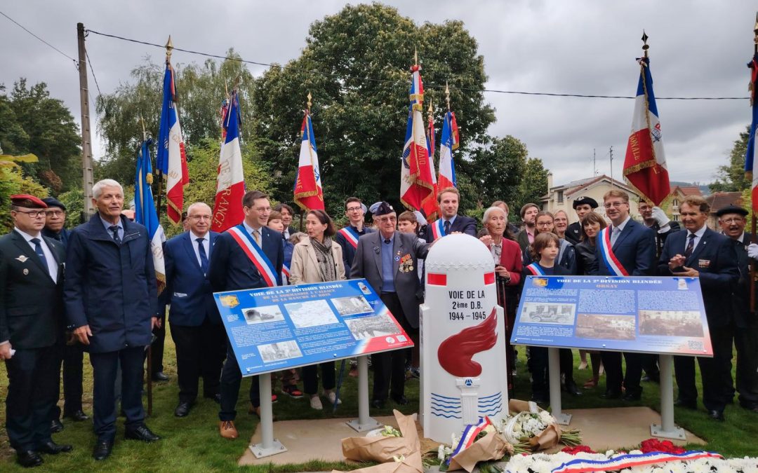 Inauguration d’une borne Leclerc, voie 2e DB à Orsay dans l’Essonne