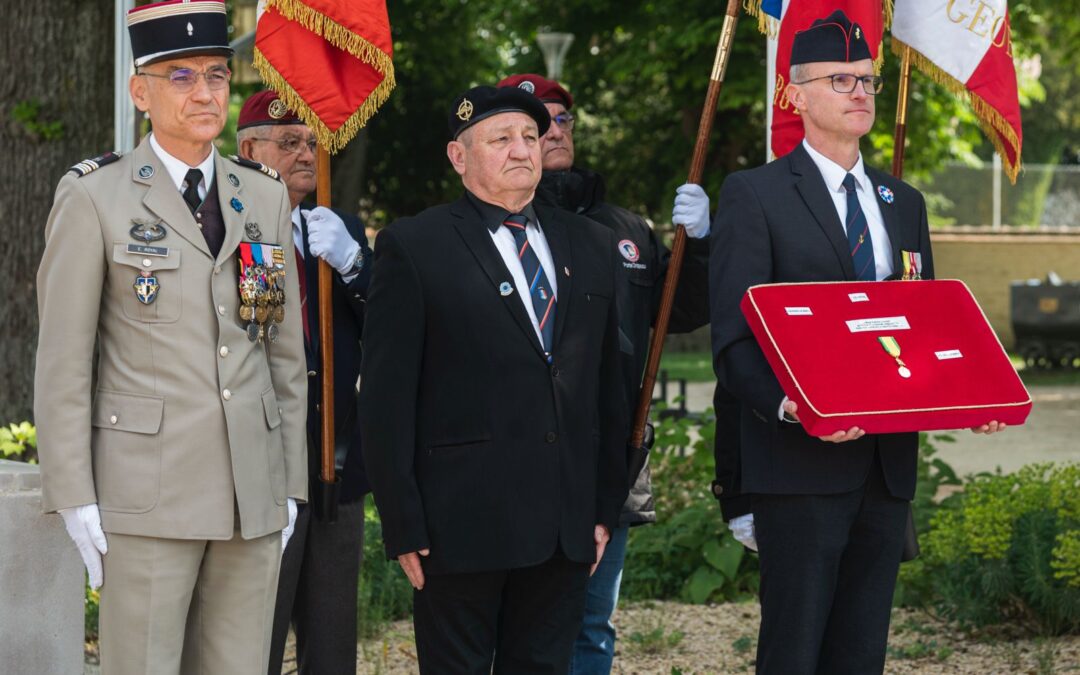 Fabrice Launay décoré de la Médaille Militaire en Côte d’Or