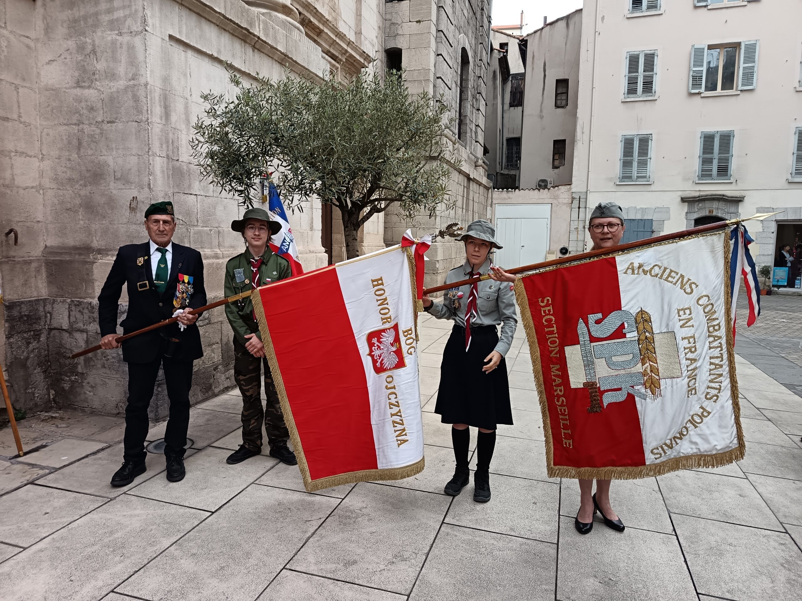DD83 Toulon 3 mai
