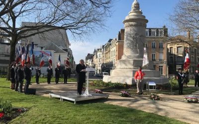 Dans la Marne, centenaire du monument à la gloire des infirmières françaises et alliées victimes de leur dévouement